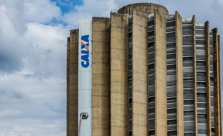 Caixa paga novo Bolsa Família a beneficiários com NIS de final 6