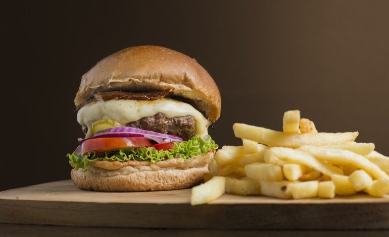 Comer é o melhor remédio, mas isso não inclui fast food