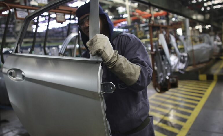 reforma-tributaria-elevara-produtividade-do-brasil,-diz-secretario