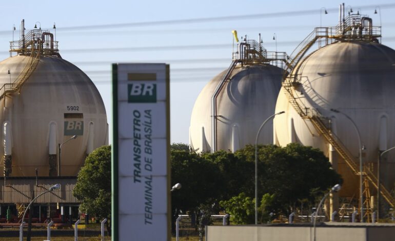 transpetro-encerra-2023-com-mais-de-r$-500-milhoes-em-novos-negocios