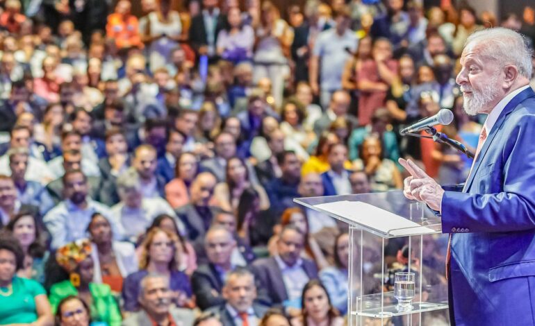 lula-anuncia-r$-121,4-bilhoes-em-investimentos-do-pac-em-minas-gerais
