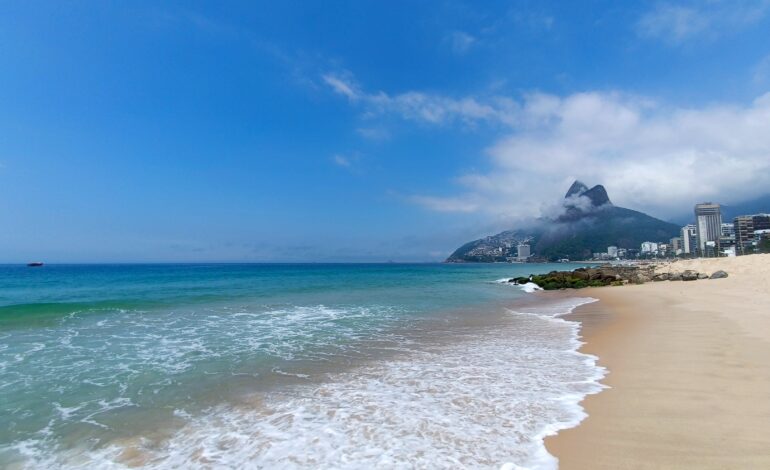 praia-de-ipanema-e-eleita-a-2a-melhor-do-mundo-por-guia-de-viagens