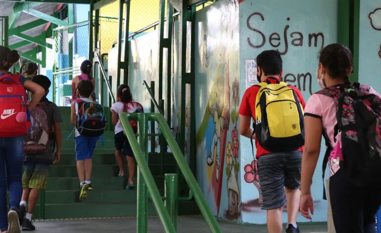 certidao-negativa-para-trabalho-com-criancas-gera-criticas