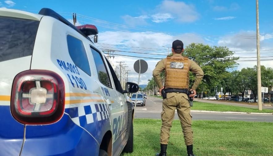 Jovem é assassinado com tiro no queixo após briga em festa