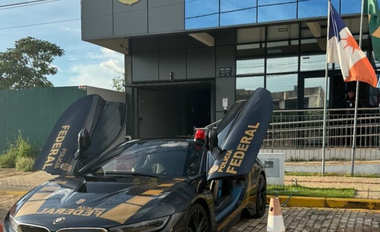 carro-de-luxo-de-r$-800-mil-usado-pela-pf-deve-ser-leiloado,-diz-delegado
