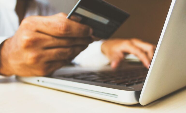 juros-do-cartao-de-credito-caem-em-fevereiro