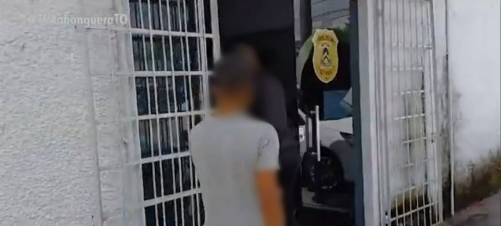 Suspeito de assassinar homem com facada nas costas em Araguaína se apresenta na delegacia