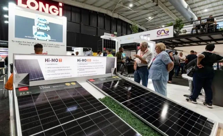 uniao-europeia-abre-nova-investigacao-sobre-subsidios-a-industria-chinesa-de-paineis-solares