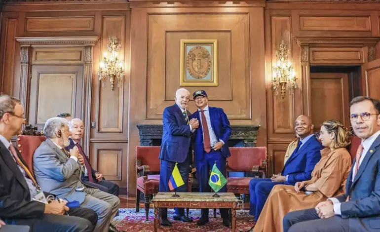 lula-e-petro-defendem-mais-cooperacao-entre-brasil-e-colombia-na-protecao-amazonica