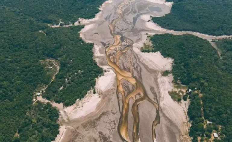 seca-historica-na-colombia-provoca-corte-no-fornecimento-de-energia-eletrica-ao-equador