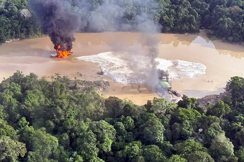 Garimpo em Terras Indígenas da Amazônia cresceu 360% nos governos Temer e Bolsonaro