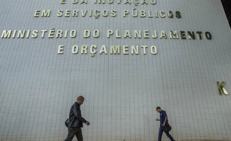 gastos-federais-com-ajuda-ao-rs-serao-identificados-no-orcamento