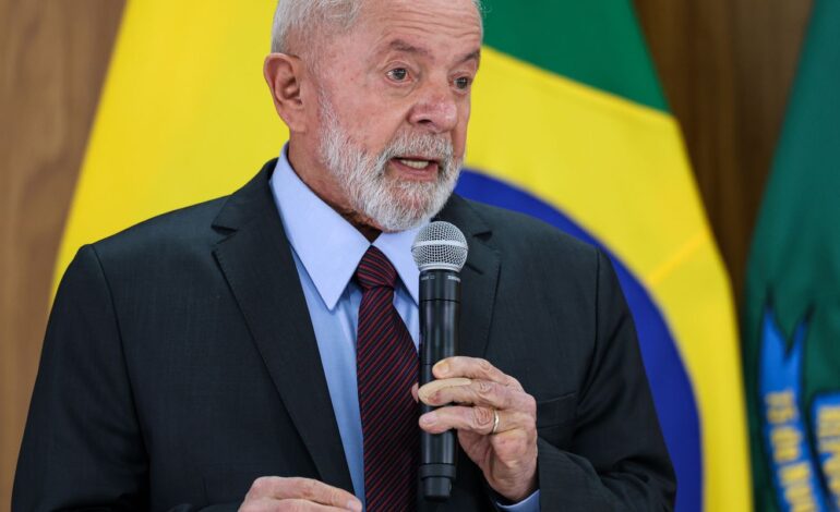 lula-recebe-credenciais-de-oito-novos-embaixadores