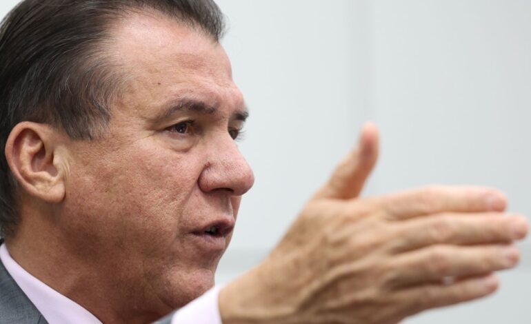 ministro-do-trabalho-defende-continuidade-de-cortes-da-selic