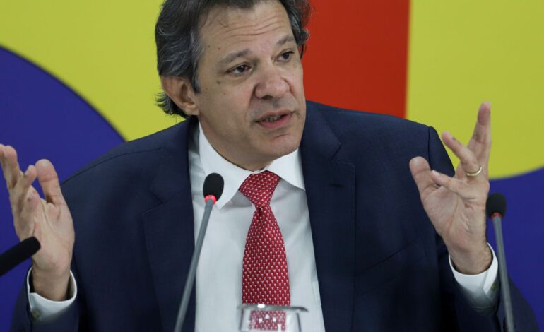 Haddad vai propor mudanças no formato de pisos de Saúde e Educação