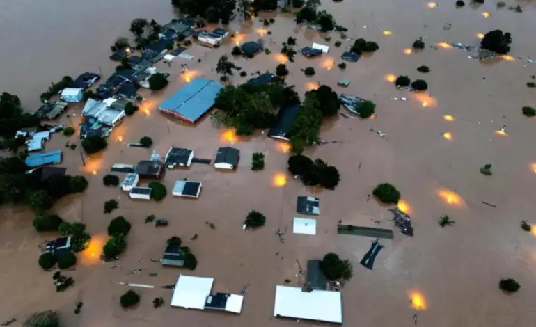 quantas-foz-do-amazonas-“pagam”-a-catastrofe-climatica-no-rs?