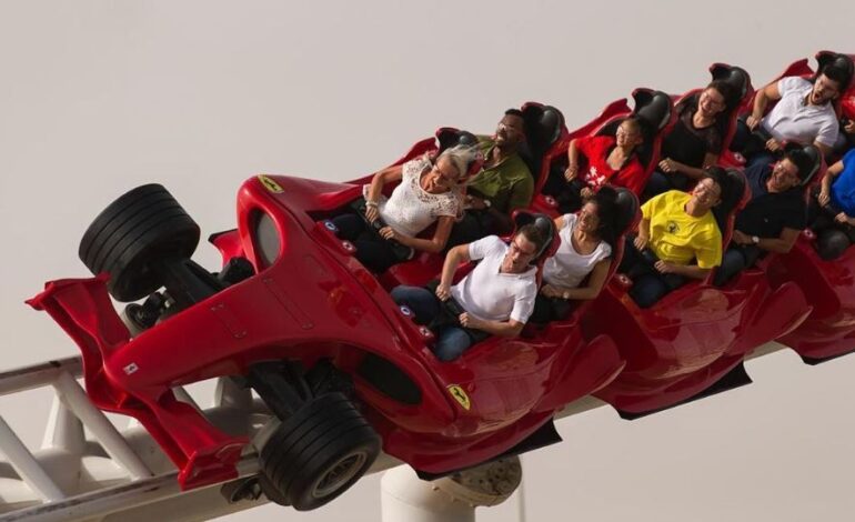 montanha-russa-mais-rapida-do-mundo-atinge-240-km/h-em-menos-de-5-segundos