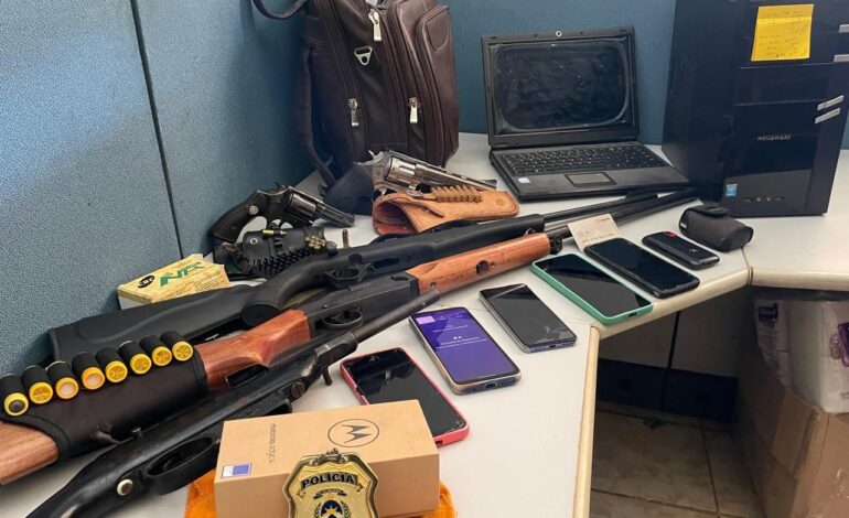 suspeitos-sao-presos-com-armas-e-municoes-durante-operacao-que-investiga-homicidio