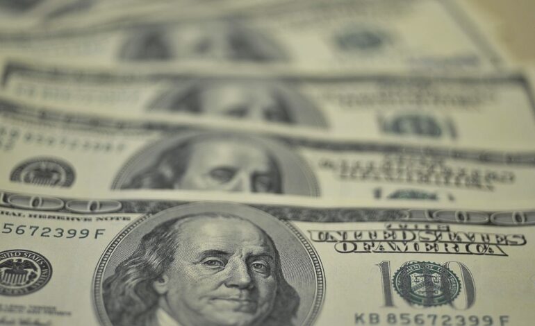 Contas externas têm saldo negativo de US$ 3,4 bilhões em maio