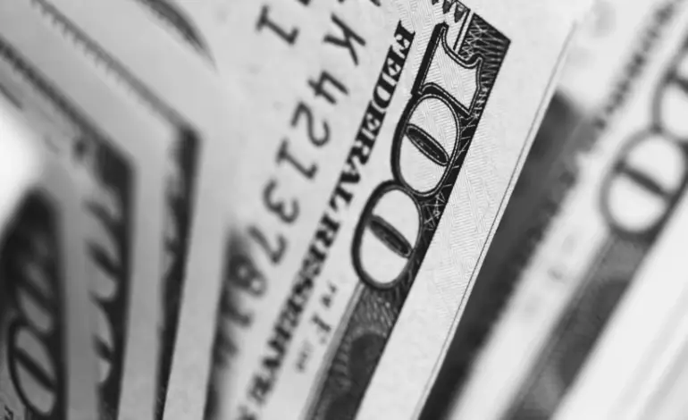 Maioria da população do G20 apoia taxar superricos para financiamento climático