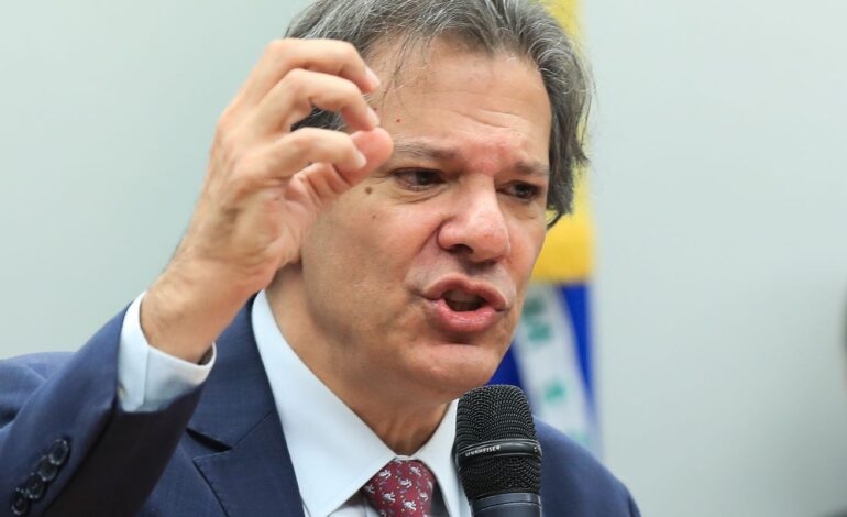 haddad-nega-possibilidade-de-baixar-iof-cambial-para-segurar-dolar