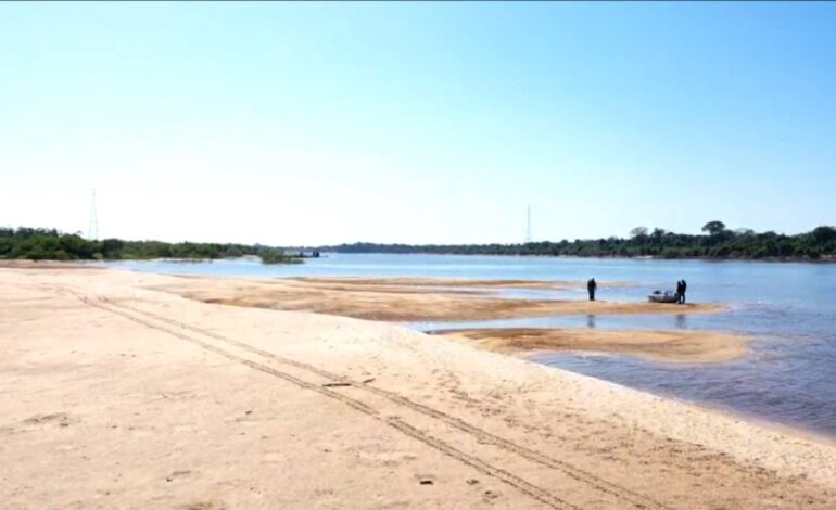 bancos-de-areia-revelam-seca-antecipada-no-araguaia-e-impactam-travessia-de-balsas: