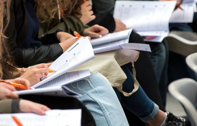concursos-publicos-com-salarios-de-ate-r$-6,5-mil-abrem-inscricoes-nesta-segunda-feira-(8);-confira