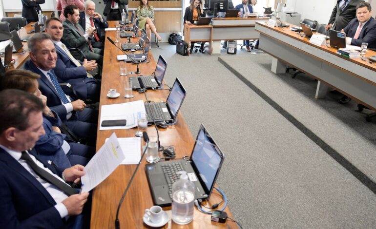 pec-que-anistia-partidos-so-deve-ser-votada-em-agosto-no-senado