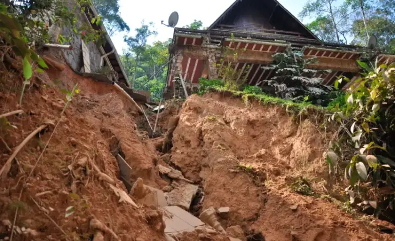 entre-perdas-e-superacao:-as-historias-de-sobreviventes-de-desastres-climaticos-no-brasil