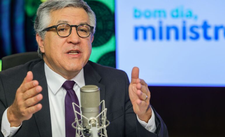 Padilha reafirma que posição sobre Venezuela só depois das atas