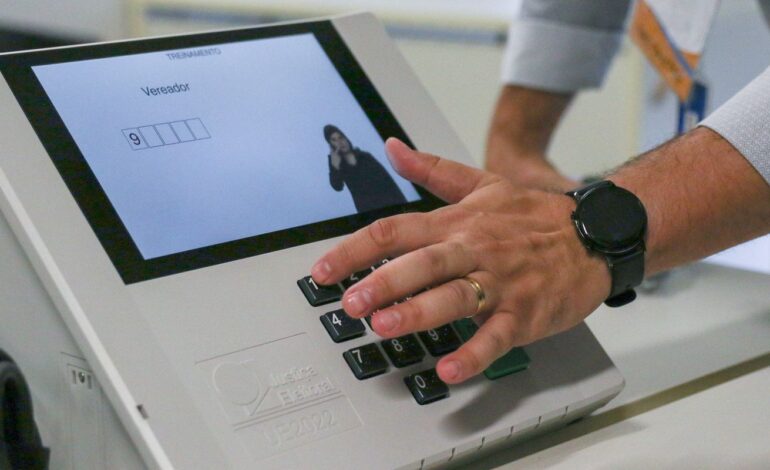 Mais de 1 milhão de eleitores votarão em novo local no estado do Rio