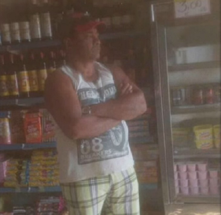 Filho encontra pai morto na porta de casa com tiro na cabeça, diz polícia