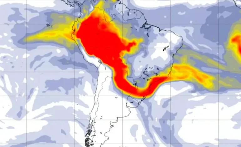 brasil-em-chamas:-fumaca-dos-incendios-na-amazonia-volta-a-atingir-o-sul