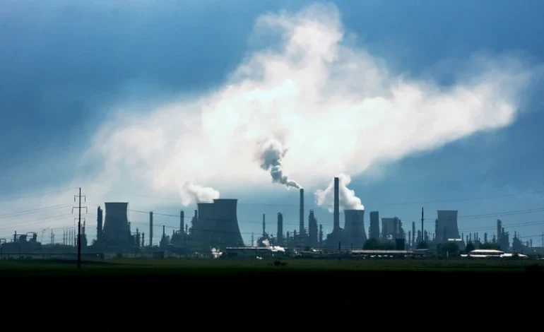 estudo:-relacoes-entre-universidades-e-big-oil-atrasam-transicao-energetica