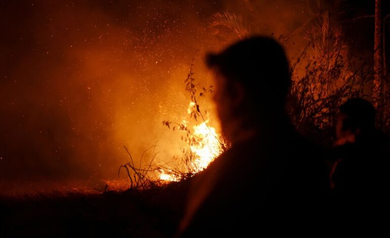 brasil-envia-equipe-de-bombeiros-para-combater-incendios-na-bolivia