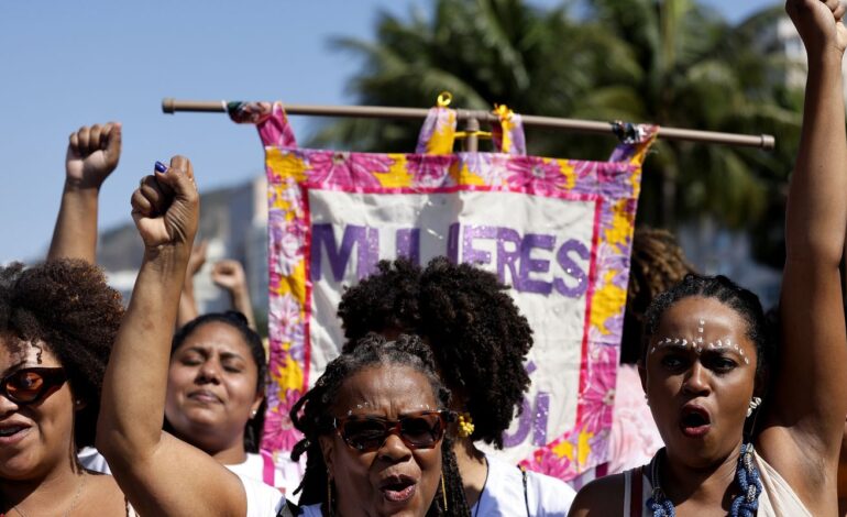 Empoderamento econômico negro aumentaria PIB, apontam especialistas