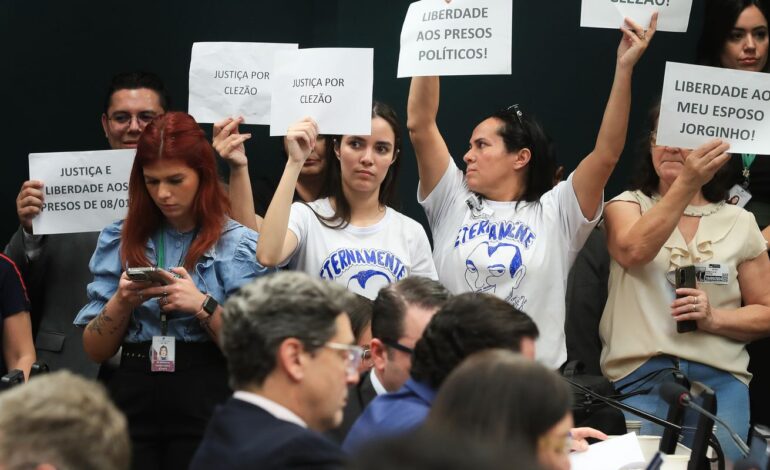 projeto-de-anistia-aos-golpistas-do-8-de-janeiro-e-adiado-na-ccj