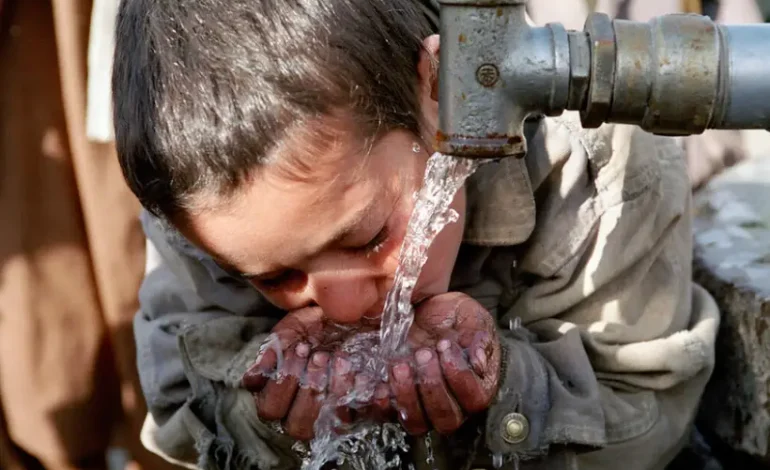 sob-escombros,-afeganistao-sofre-com-os-efeitos-das-mudancas-climaticas 