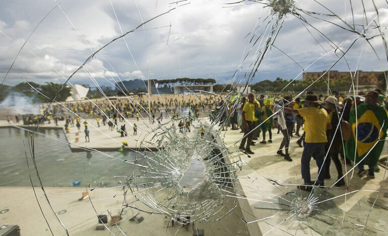 anistiar-crimes-contra-democracia-e-inconstitucional,-dizem-juristas