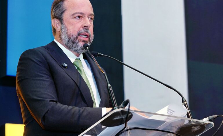 “fase-quase-final”,-diz-ministro-sobre-licenca-para-margem-equatorial