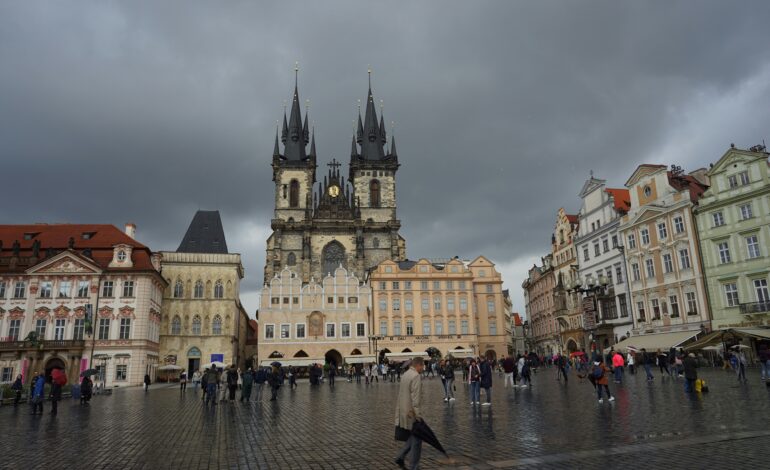 praga-proibe-turismo-em-bares-e-tenta-atrair-visitantes-mais