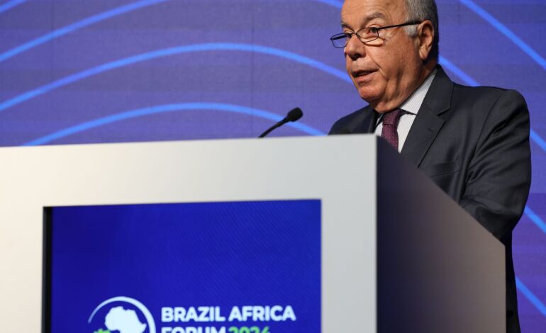 mauro-vieira-afirma-que-seculo-21-sera-da-africa