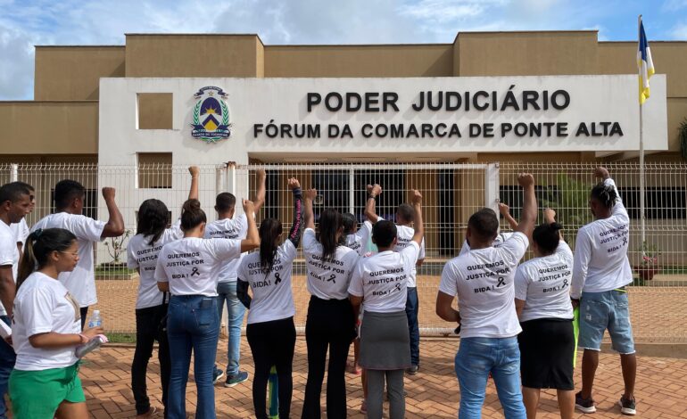 parentes-e-amigos-de-ex-vereador-morto-a-facadas-fazem-protesto-e-cobram-andamento-de-processo