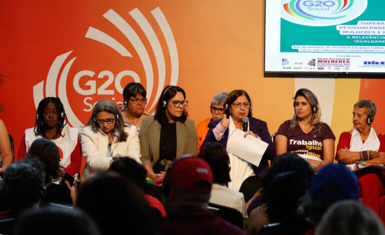 Ministra defende mudança na legislação sobre paridade política