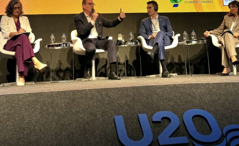 prefeitos-do-g20-pedem-investimento-de-us$-800-bi-em-acoes-climaticas