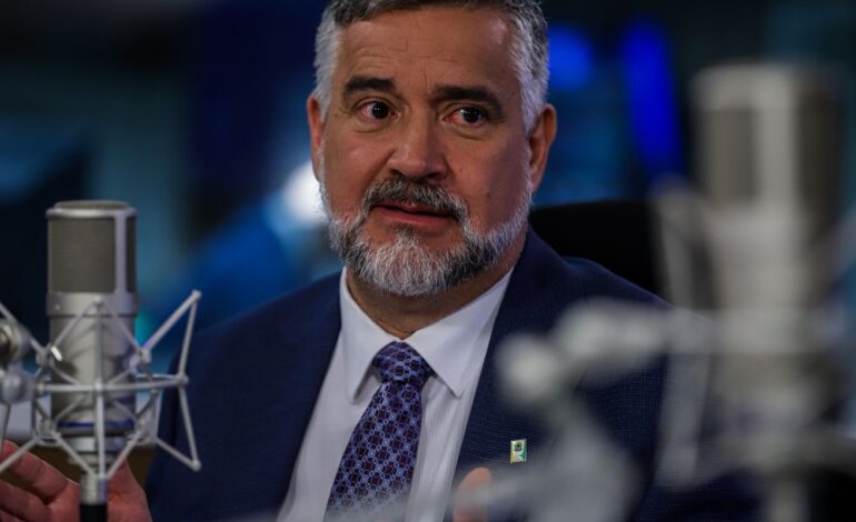 taxacao-de-super-ricos-sera-vitoria-do-brasil-no-g20,-diz-pimenta