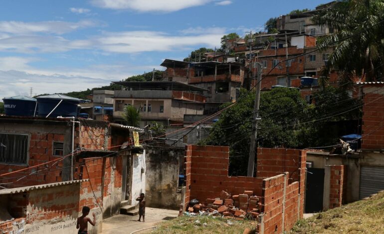 Senado aprova recursos para regularizar favelas e áreas de invasão