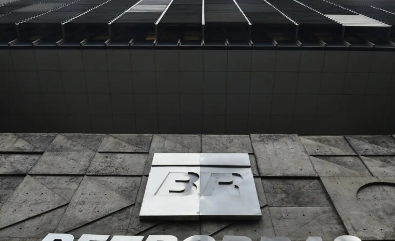 programa-autonomia-e-renda-petrobras-abre-mais-12,7-mil-vagas