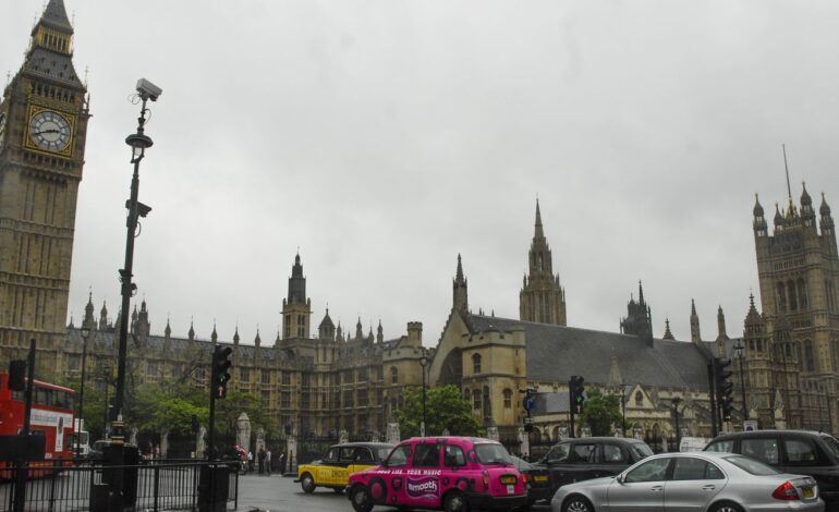 reino-unido-comeca-a-cobrar-por-autorizacao-de-viagem-para-brasileiros