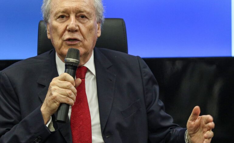 que-estejamos-firmes,-unidos-e-vigilantes,-diz-lewandowski